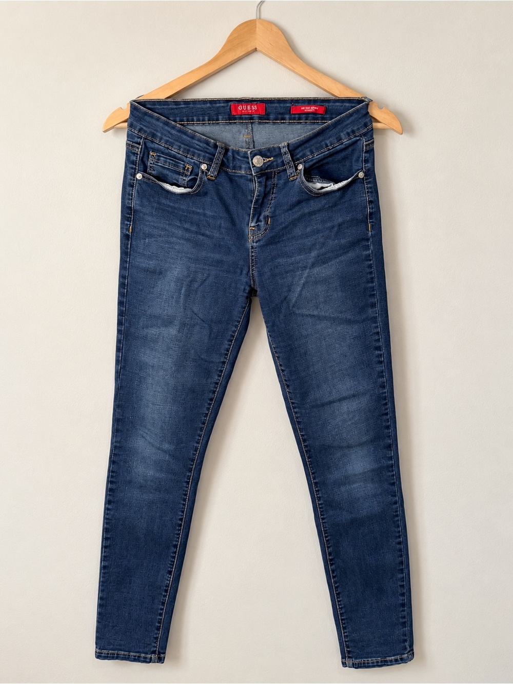 GUESS Women’s Mid Rise Skinny Jeans – Melanie Fit